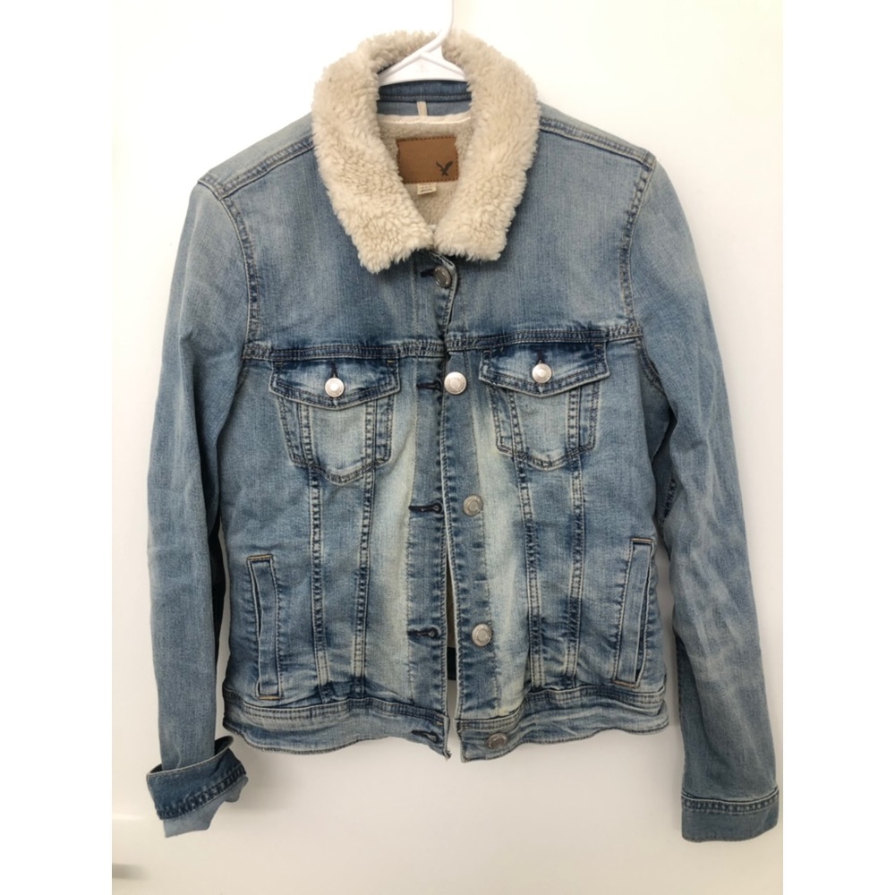 American Eagle women Demin Jacket coat